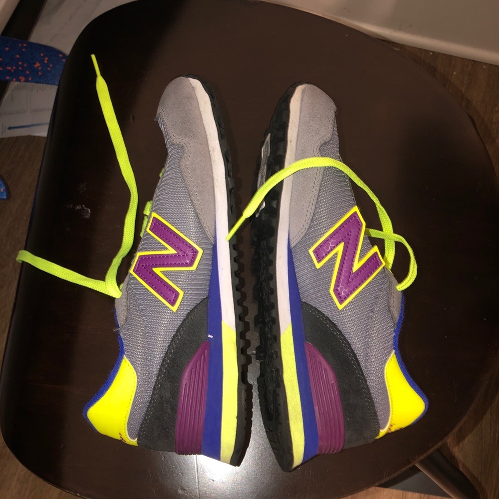 New balance shoes